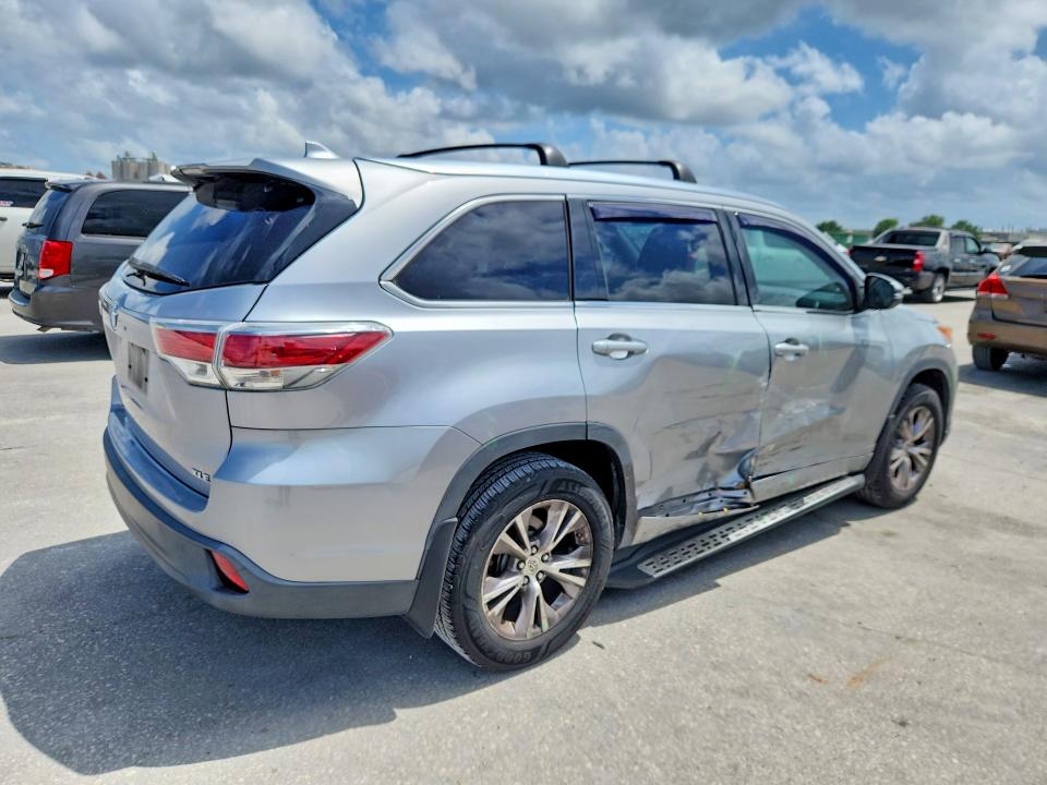 Продажа на аукционе авто 2015 Toyota Highlander, vin: 5TDKKRFH4FS055934, номер лота: 53794006