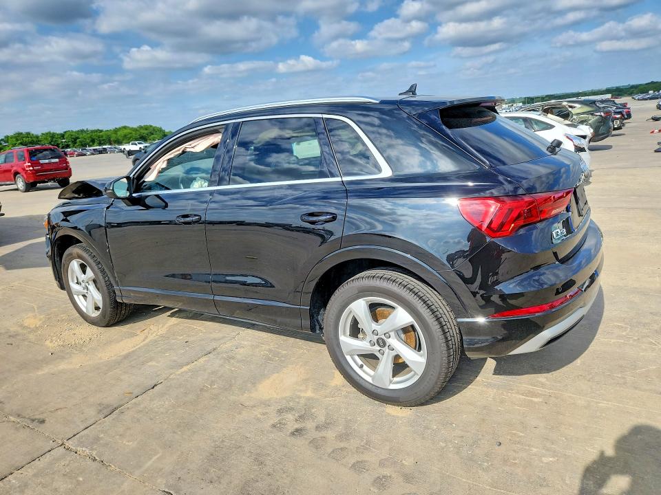 54284366 :رقم المزاد ، WA1AUCF3XN1031246 vin ، 2022 Audi Q3 مزاد بيع