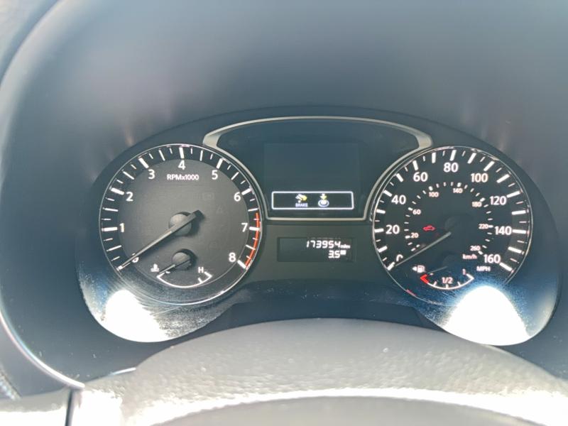 2013 Nissan Altima მანქანა იყიდება აუქციონზე, vin: 1N4AL3AP2DN572498, აუქციონის ნომერი: 55793246