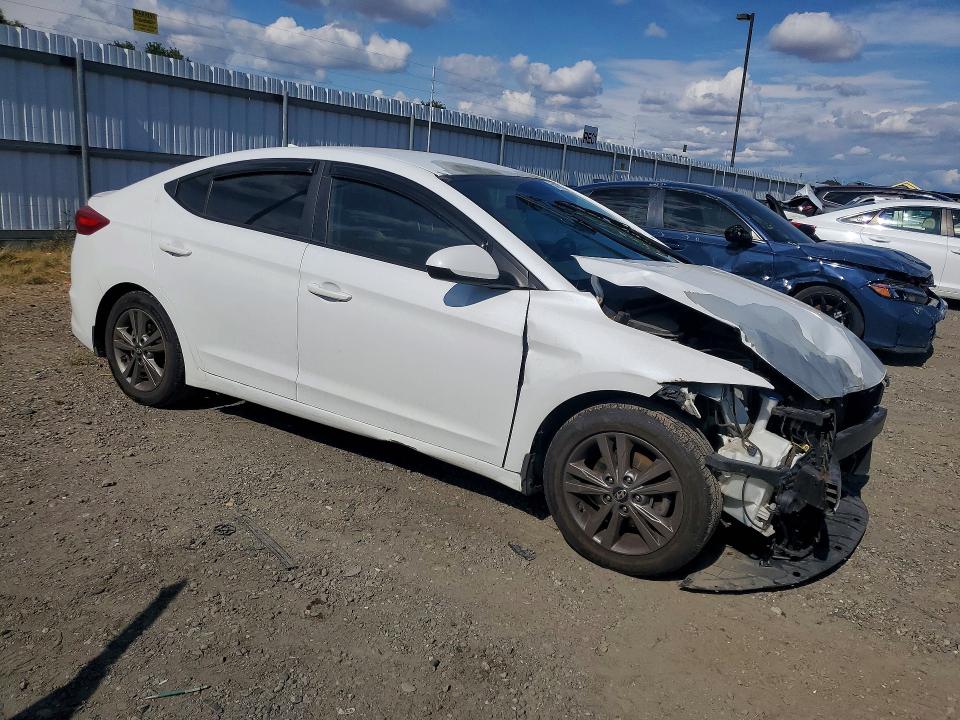 Продажа на аукционе авто 2018 Hyundai Elantra, vin: 5NPD84LF1JH272644, номер лота: 54733926