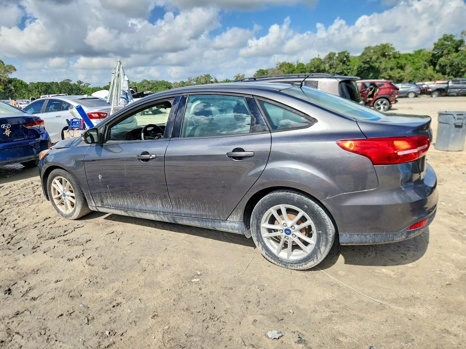 54642476 :رقم المزاد ، 1FADP3F21HL329202 vin ، 2017 Ford Focus مزاد بيع