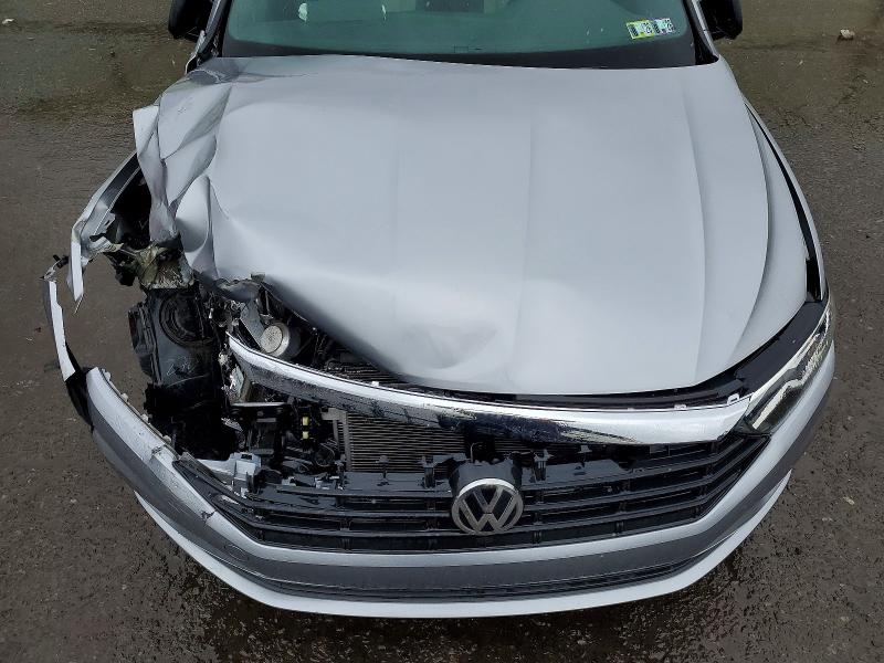 52346446 :رقم المزاد ، 3VWC57BU1MM047657 vin ، 2021 Volkswagen Jetta مزاد بيع