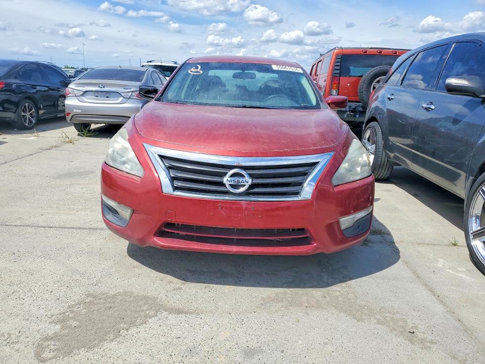 2015 Nissan Altima მანქანა იყიდება აუქციონზე, vin: 1N4AL3AP0FC499257, აუქციონის ნომერი: 55061516