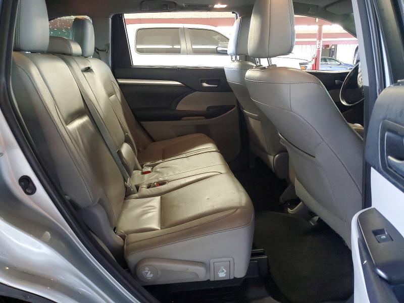 52448506 :رقم المزاد ، 5TDJZRFH3HS389835 vin ، 2017 Toyota Highlander مزاد بيع
