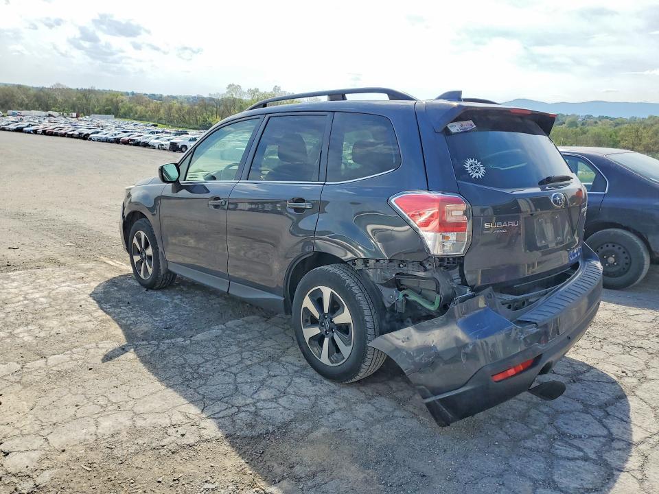 2017 Subaru Forester მანქანა იყიდება აუქციონზე, vin: JF2SJARC1HH434127, აუქციონის ნომერი: 52382686