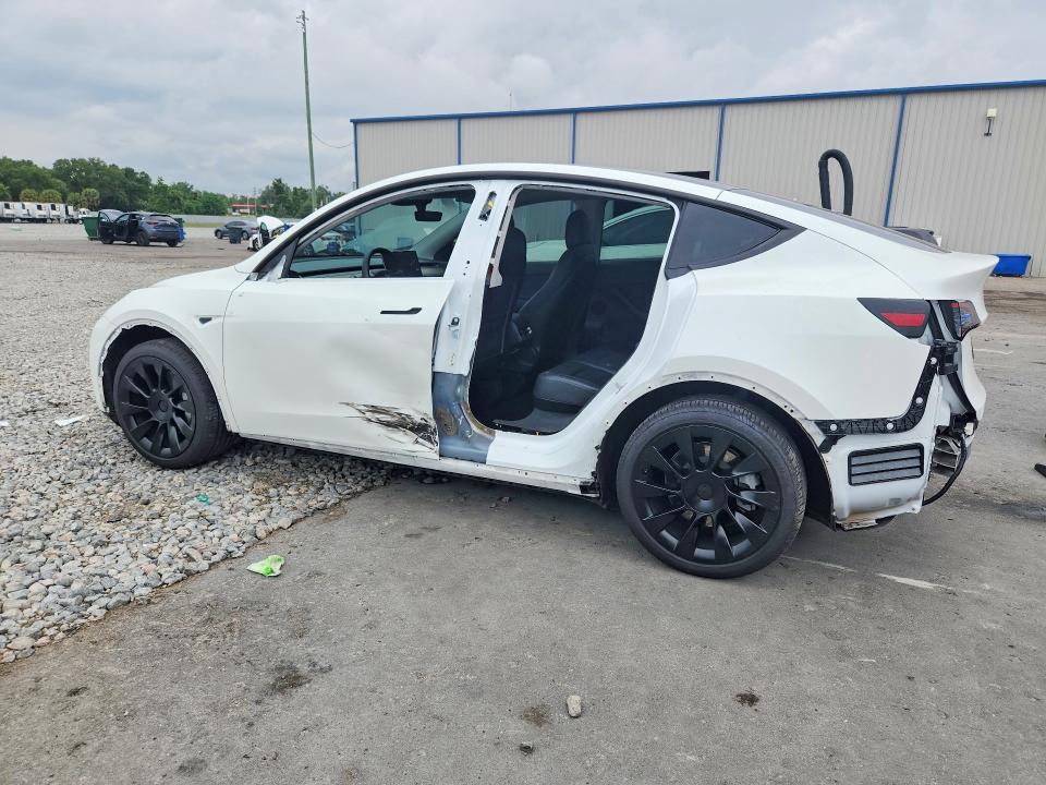 Продажа на аукционе авто 2022 Tesla Model Y, vin: 7SAYGDEE2NF433616, номер лота: 52654136