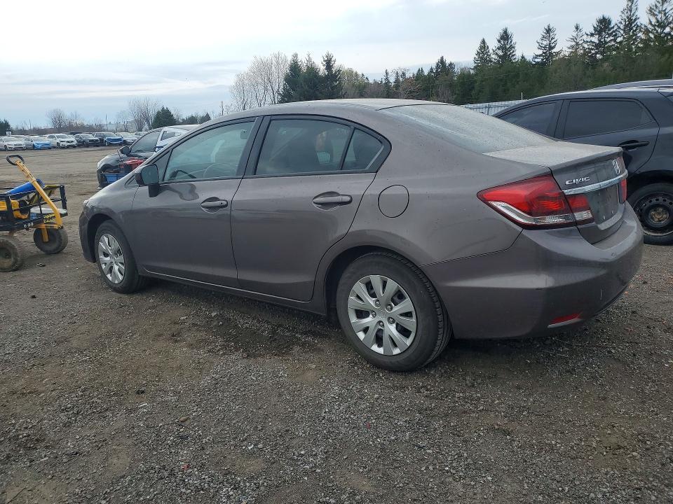 Aukcja sprzedaży 2015 Honda Civic, vin: 2HGFB2E57FH531657, numer aukcji: 52052556