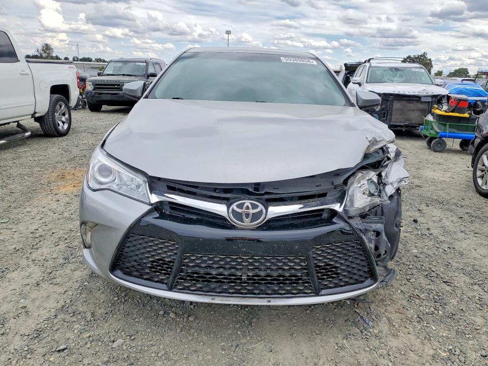 Aukcja sprzedaży 2016 Toyota Camry, vin: 4T1BF1FK3GU570501, numer aukcji: 55389856