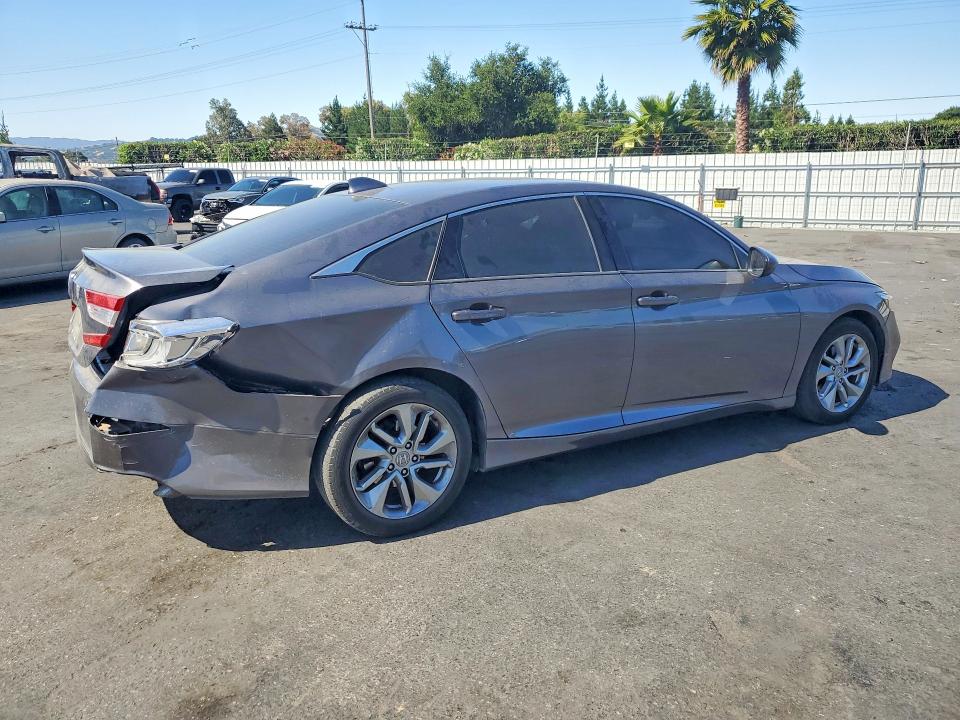 54525596 :رقم المزاد ، 1HGCV1F11KA124250 vin ، 2019 Honda Accord مزاد بيع
