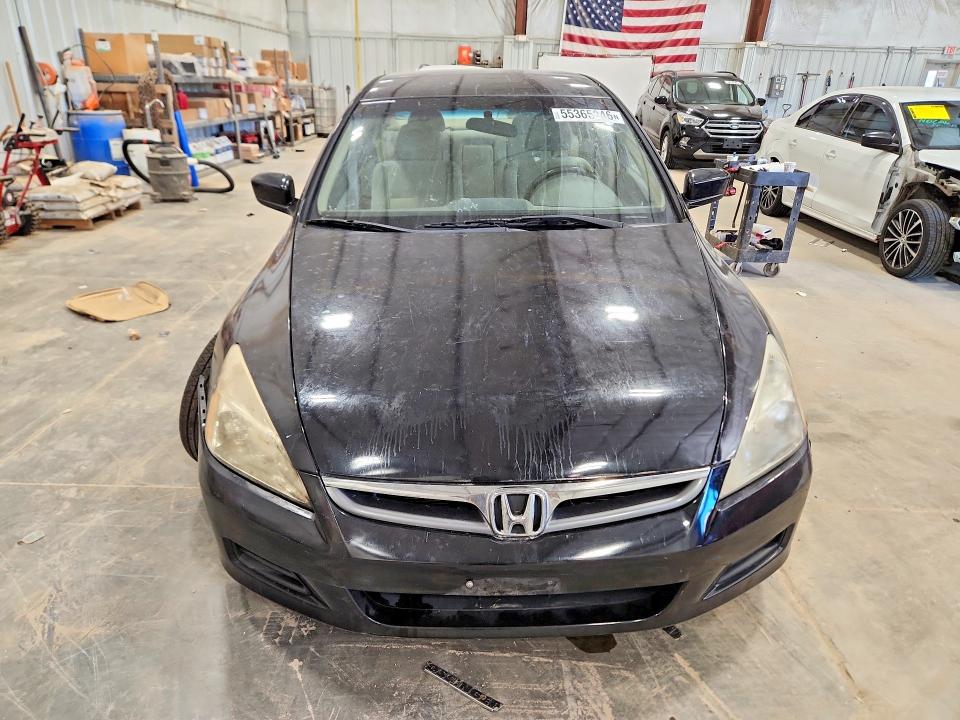 55365246 :رقم المزاد ، 1HGCM56417A004718 vin ، 2007 Honda Accord مزاد بيع