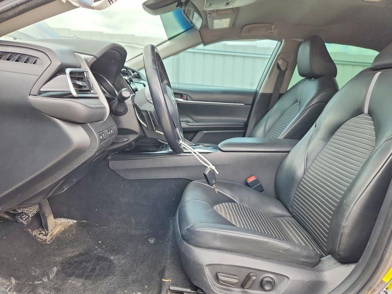 Продаж на аукціоні авто 2018 Toyota Camry, vin: 4T1B11HK9JU601138, номер лоту: 52671096