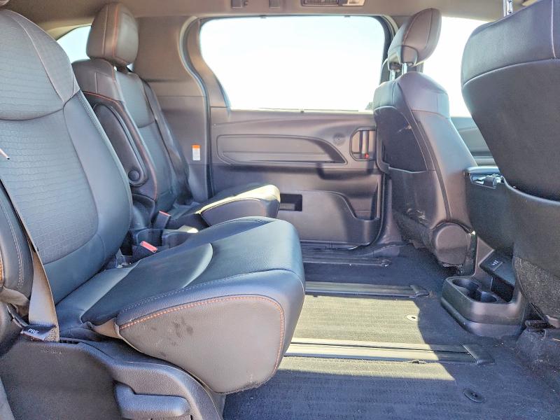 Auction sale of the 2022 Toyota Sienna, vin: 5TDDSKFCXNS046531, lot number: 51913076