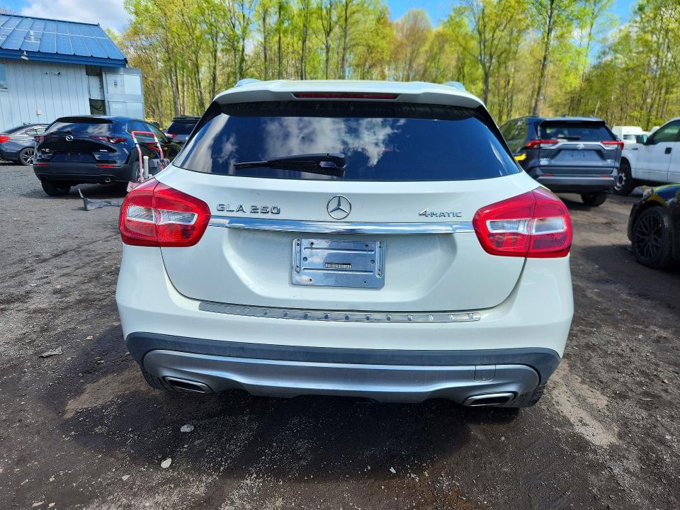 50725486 :رقم المزاد ، WDCTG4GB4GJ224491 vin ، 2016 Mercedes-benz Gla مزاد بيع