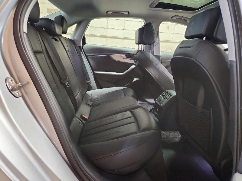 Продажа на аукционе авто 2017 Audi A4, vin: WAUANAF43HN002777, номер лота: 54697506