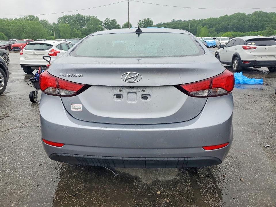 Продажа на аукционе авто 2016 Hyundai Elantra, vin: 5NPDH4AE1GH761970, номер лота: 54303316