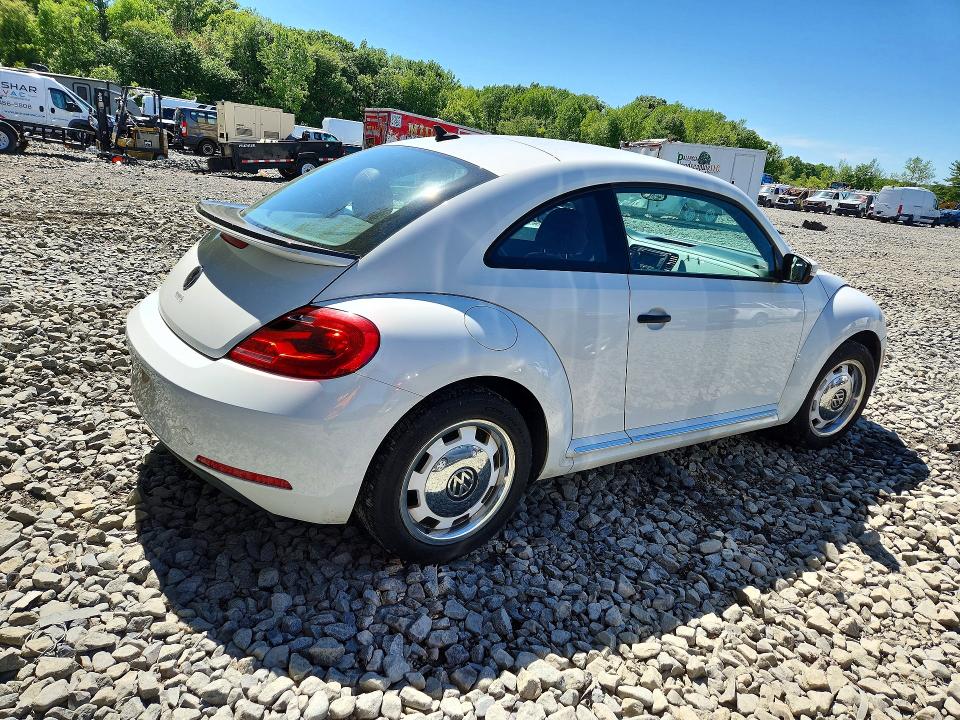 Продажа на аукционе авто 2015 Volkswagen Beetle, vin: 3VWF17AT1FM601154, номер лота: 53406446