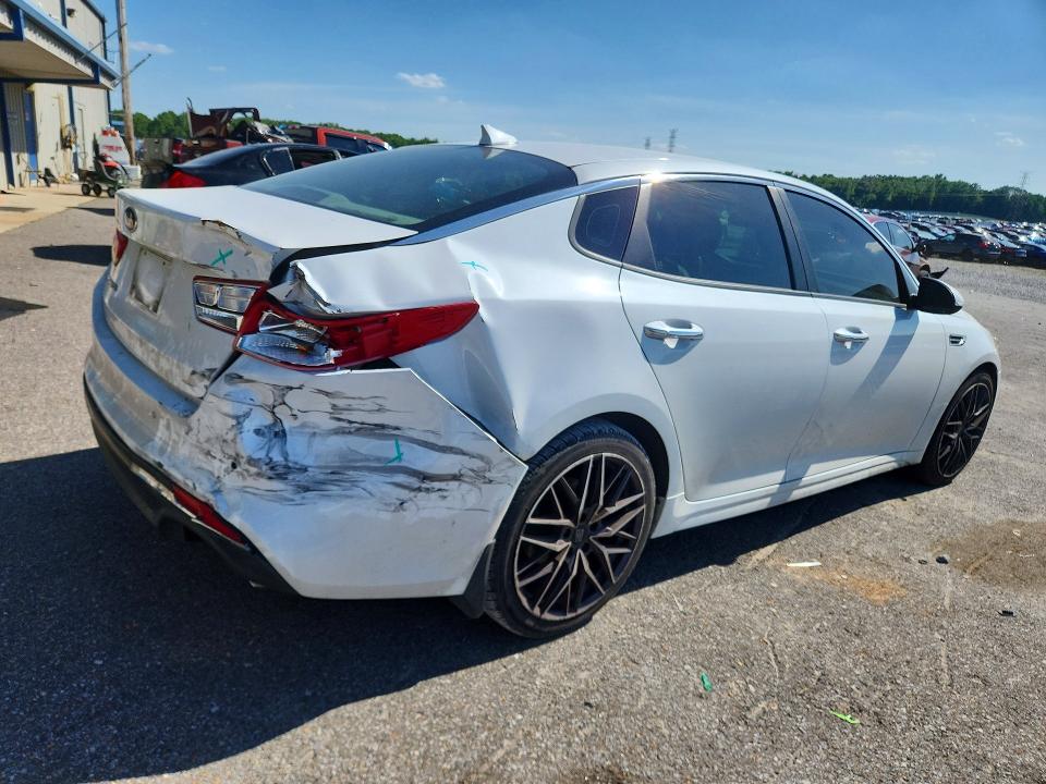 52316206 :رقم المزاد ، 5XXGT4L32JG183548 vin ، 2018 Kia Optima مزاد بيع