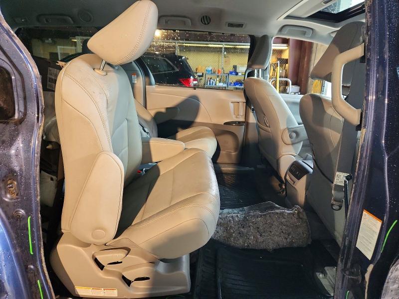 53874776 :رقم المزاد ، 5TDYZ3DC6JS954751 vin ، 2018 Toyota Sienna مزاد بيع