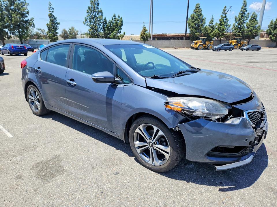52206386 :رقم المزاد ، KNAFZ4A82G5574315 vin ، 2016 Kia Forte مزاد بيع