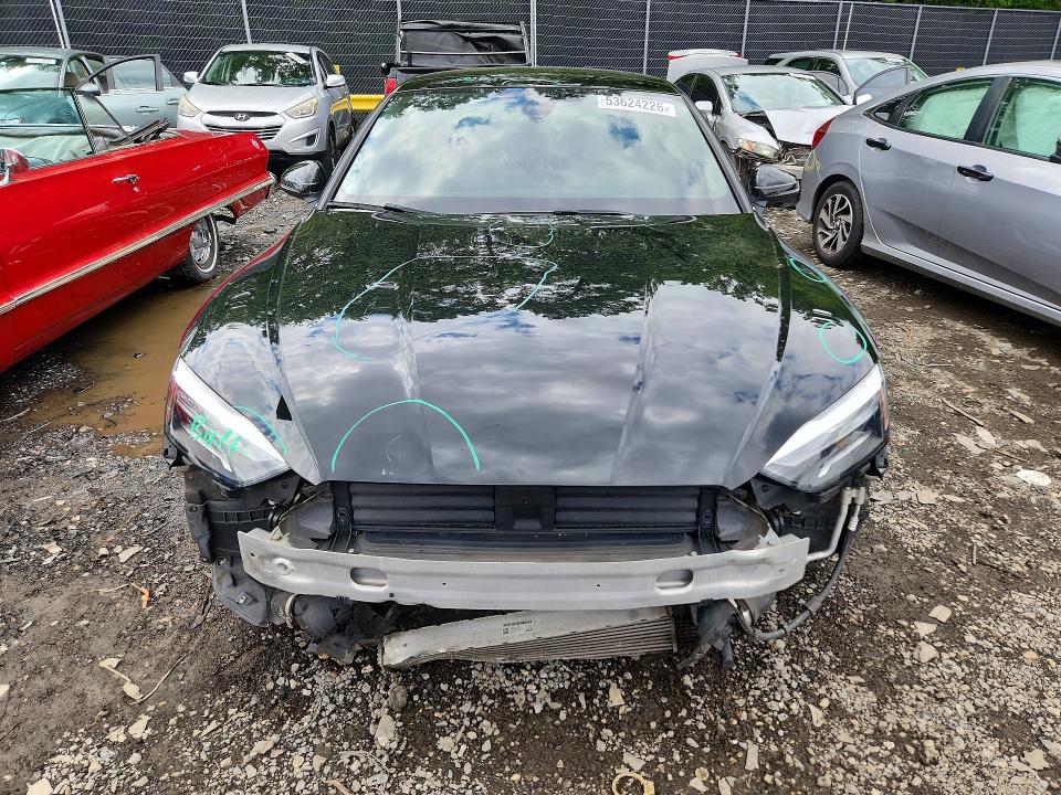 2021 Audi A5 მანქანა იყიდება აუქციონზე, vin: WAUDACF54MA017206, აუქციონის ნომერი: 53624226