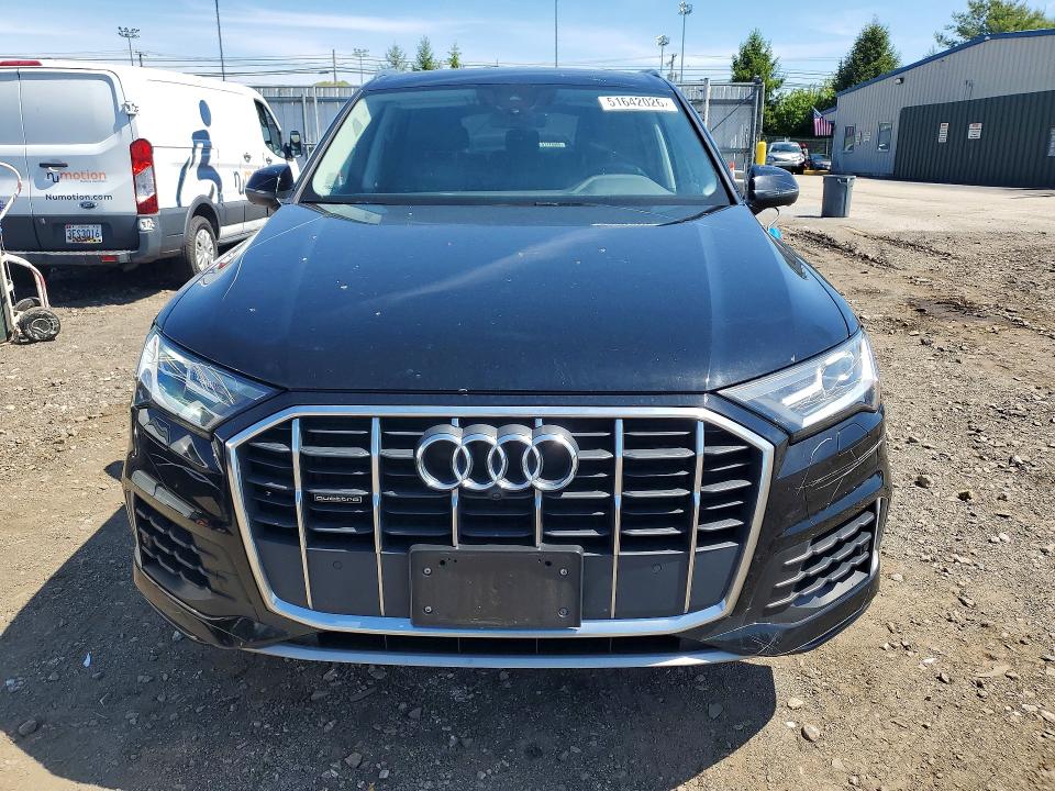 51642026 :رقم المزاد ، WA1LXAF75MD013614 vin ، 2021 Audi Q7 مزاد بيع