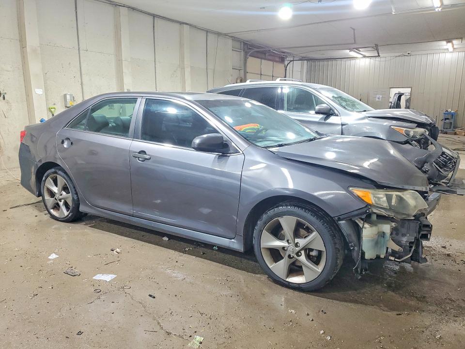 2014 Toyota Camry მანქანა იყიდება აუქციონზე, vin: 4T1BK1FK7EU539518, აუქციონის ნომერი: 52514056