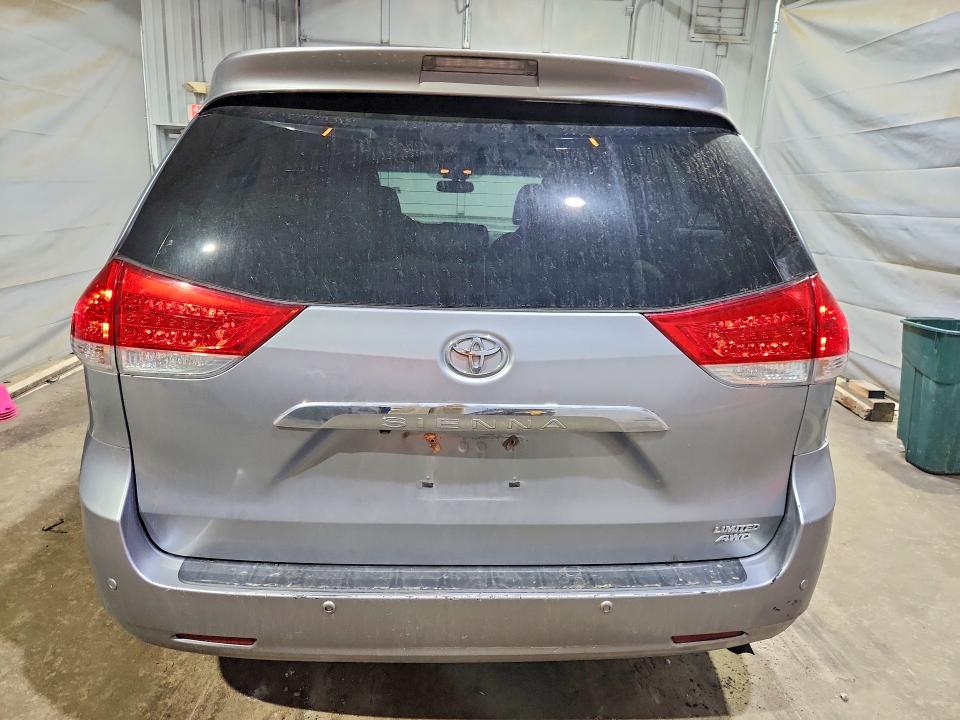 2013 Toyota Sienna მანქანა იყიდება აუქციონზე, vin: 5TDDK3DC2DS064934, აუქციონის ნომერი: 54286146