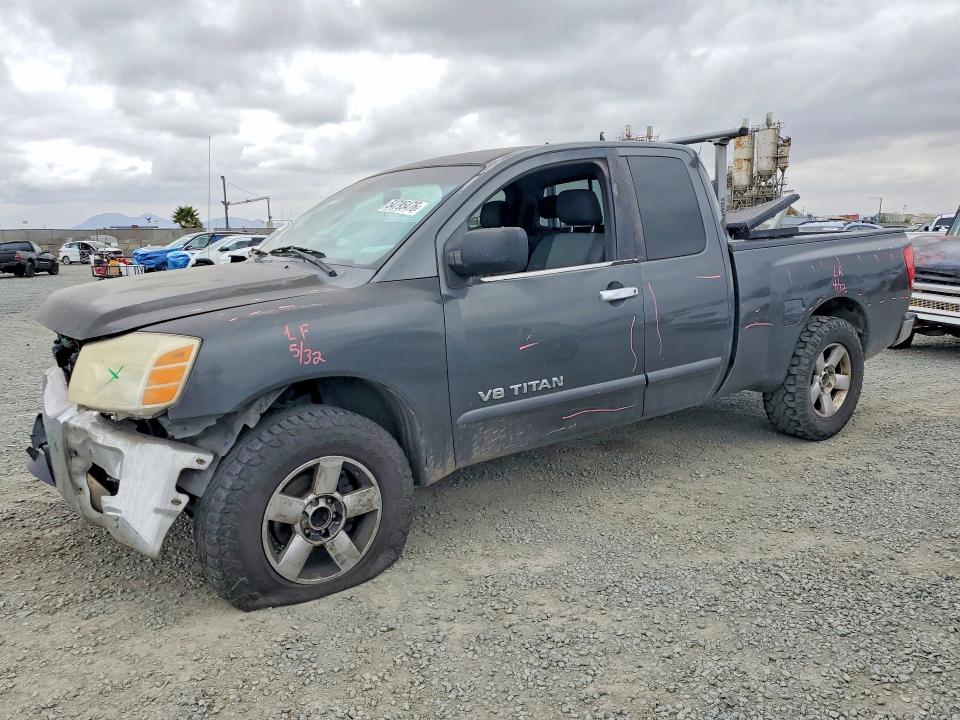 2006 Nissan Titan მანქანა იყიდება აუქციონზე, vin: 1N6BA06A26N551593, აუქციონის ნომერი: 54795476