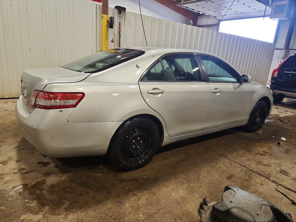 54629096 :رقم المزاد ، 4T1BF3EK2AU030268 vin ، 2010 Toyota Camry مزاد بيع