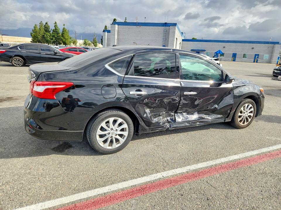 Продаж на аукціоні авто 2019 Nissan Sentra, vin: 3N1AB7APXKY351755, номер лоту: 55276696