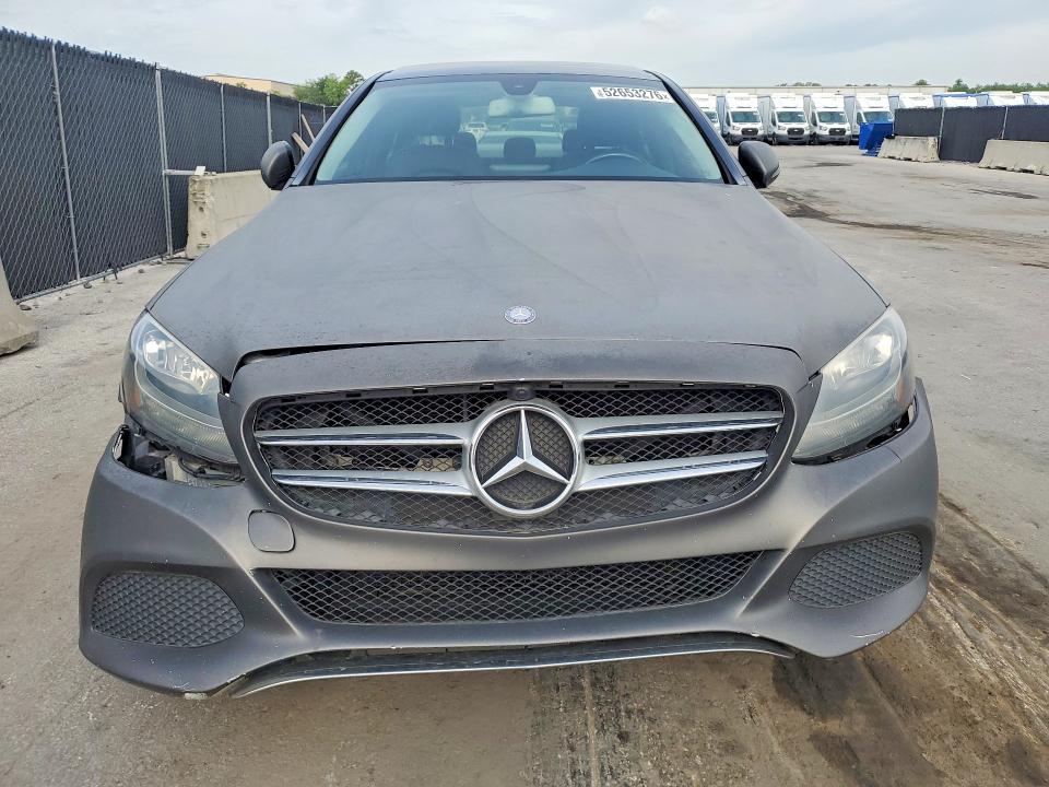 Продаж на аукціоні авто 2017 Mercedes-benz C, vin: 55SWF4KB7HU226109, номер лоту: 52653276