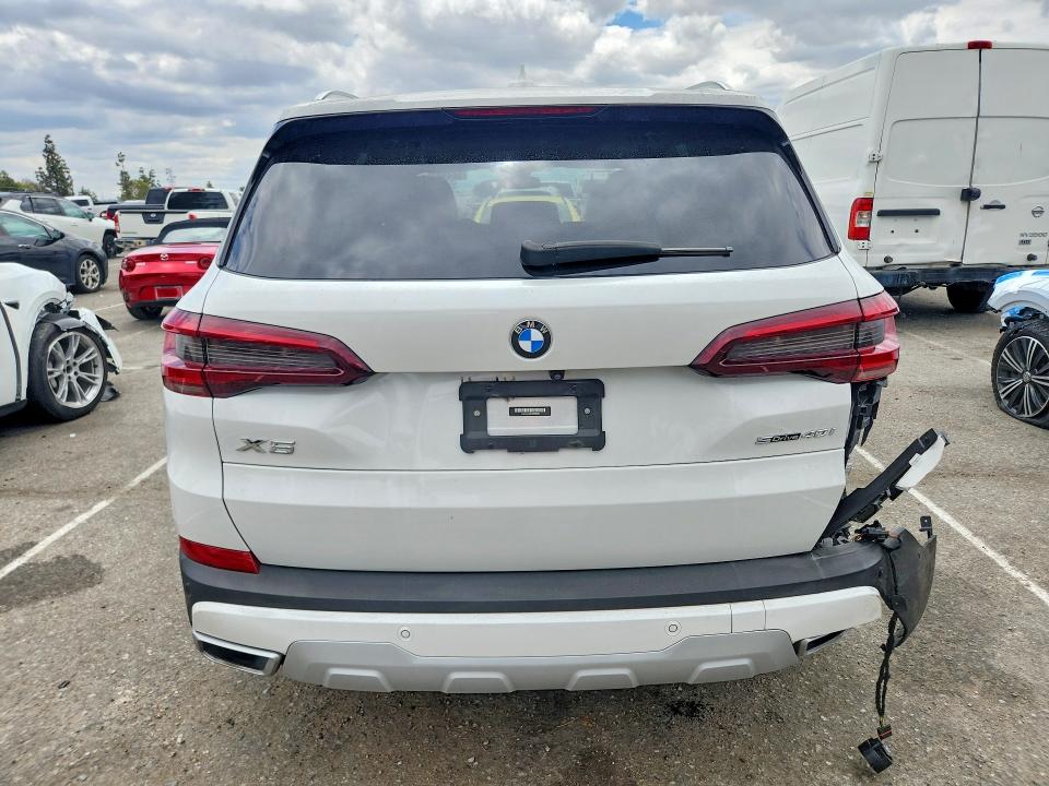 55458296 :رقم المزاد ، 5UXCR4C08N9N36265 vin ، 2022 Bmw X5 مزاد بيع