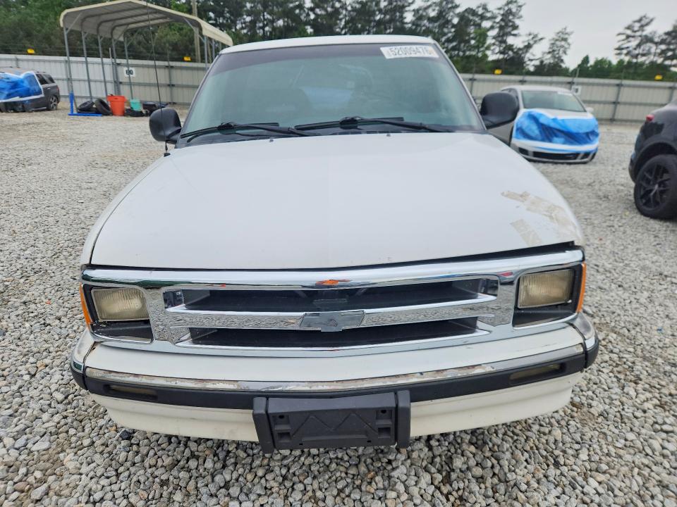 52009476 :رقم المزاد ، 1GCCS14Z0RK106763 vin ، 1994 Chevrolet S Truck مزاد بيع