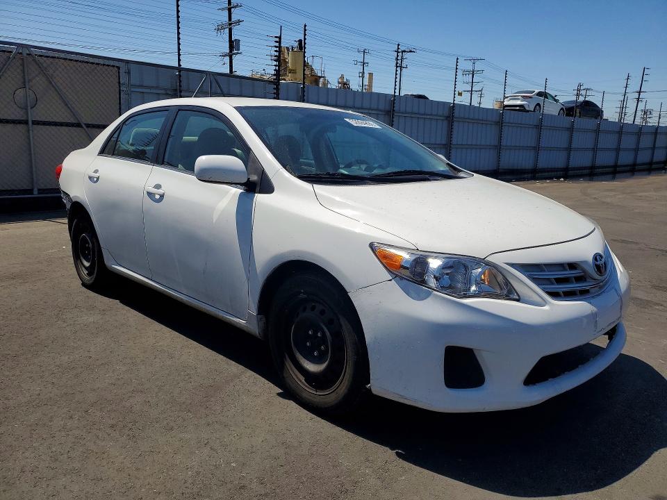 52894896 :رقم المزاد ، 2T1BU4EE8DC947372 vin ، 2013 Toyota Corolla مزاد بيع