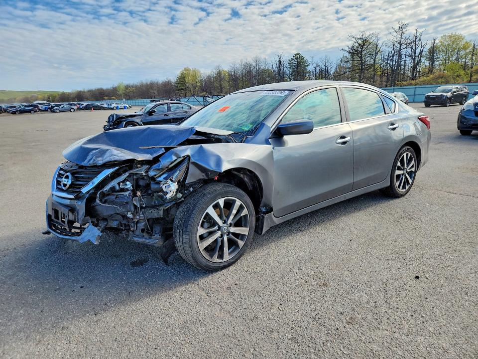 Продаж на аукціоні авто 2017 Nissan Altima, vin: 1N4AL3AP7HC495791, номер лоту: 53270766