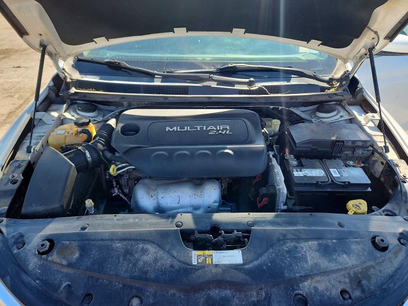 2015 Chrysler 200 მანქანა იყიდება აუქციონზე, vin: 1C3CCCAB4FN758915, აუქციონის ნომერი: 52189156