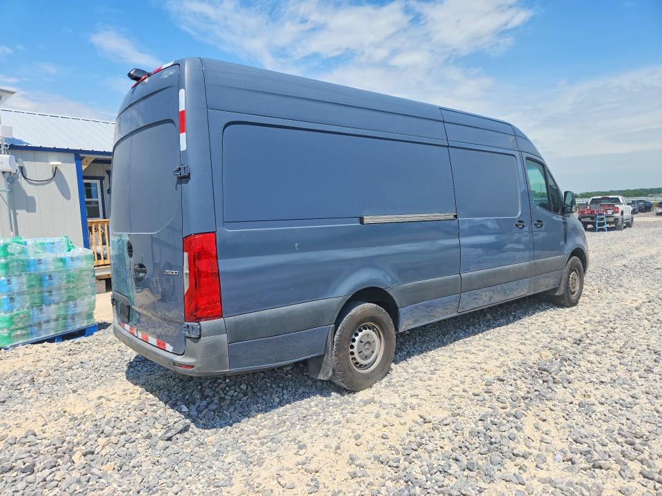 53744986 :رقم المزاد ، WD4PF1CD4KP152316 vin ، 2019 Mercedes-benz Sprinter مزاد بيع
