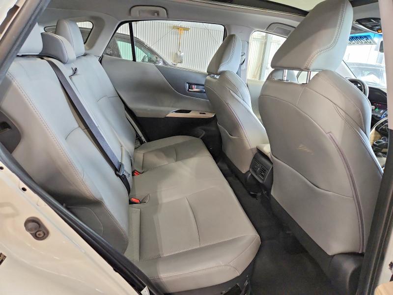 52009366 :رقم المزاد ، JTEAAAAH8MJ006409 vin ، 2021 Toyota Venza مزاد بيع