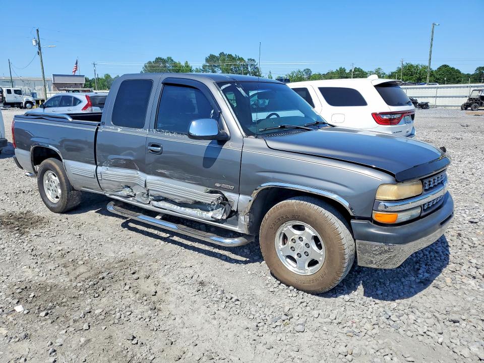 Продаж на аукціоні авто 2002 Chevrolet Silverado, vin: 2GCEC19TX21276032, номер лоту: 53481506