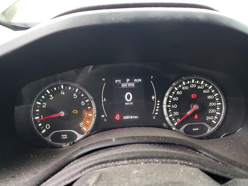 53077416 :رقم المزاد ، ZACCJBBT0FPB65286 vin ، 2015 Jeep Renagade مزاد بيع