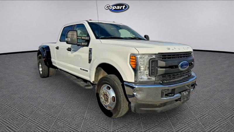 Auction sale of the 2017 Ford F350, vin: 1FT8W3DT7HED16940, lot number: 55993896