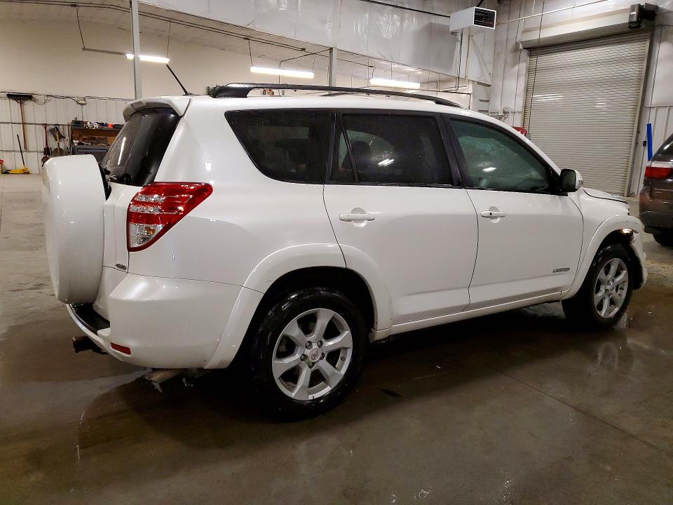 52570246 :رقم المزاد ، 2T3DK4DV7BW049915 vin ، 2011 Toyota Rav4 مزاد بيع