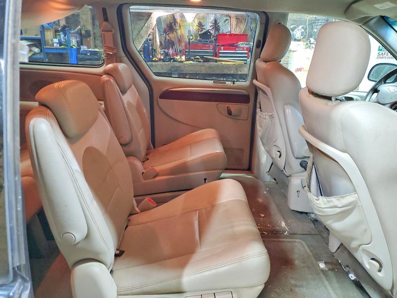 2005 Chrysler Town & Country მანქანა იყიდება აუქციონზე, vin: 2C8GP64L95R452753, აუქციონის ნომერი: 51810016