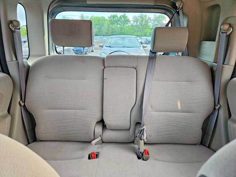 54142656 :رقم المزاد ، JN8AZ2KR8AT162173 vin ، 2010 Nissan Cube مزاد بيع