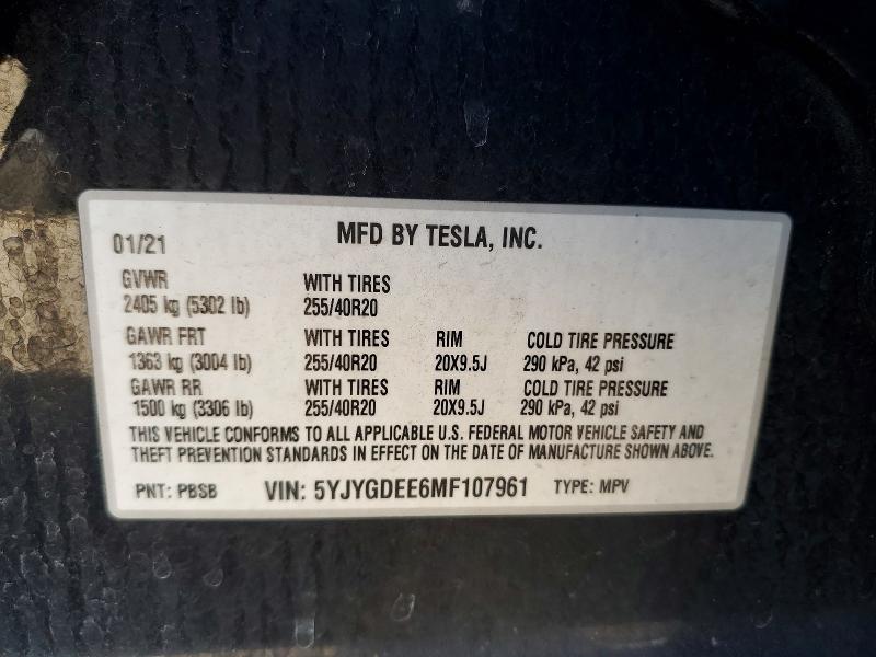 52972296 :رقم المزاد ، 5YJYGDEE6MF107961 vin ، 2021 Tesla Model Y مزاد بيع