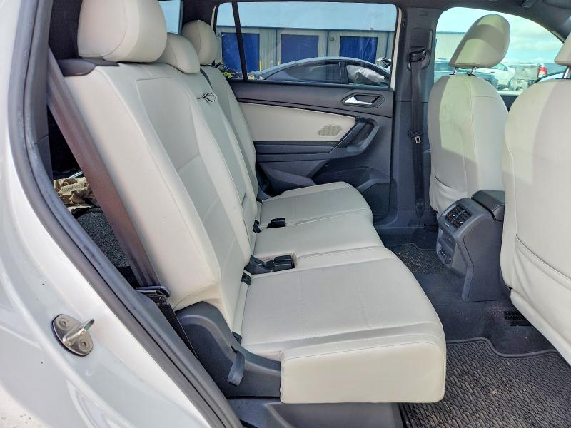 54965786 :رقم المزاد ، 3VV3B7AX5MM006344 vin ، 2021 Volkswagen Tiguan مزاد بيع