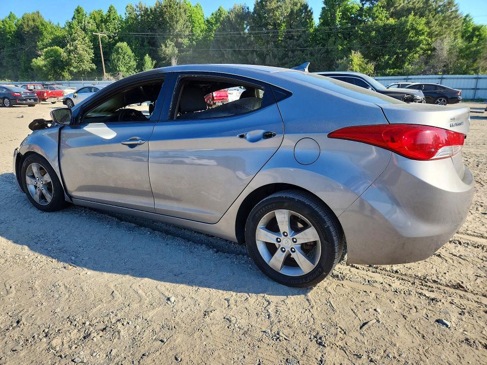2012 Hyundai Elantra მანქანა იყიდება აუქციონზე, vin: KMHDH4AE3CU337475, აუქციონის ნომერი: 53845496