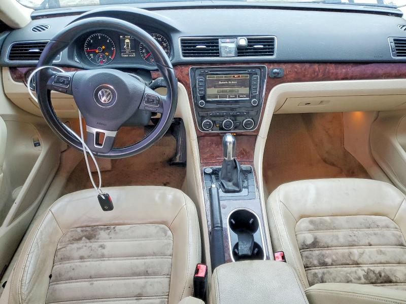 Продаж на аукціоні авто 2013 Volkswagen Passat, vin: 1VWCN7A38DC027951, номер лоту: 52466536