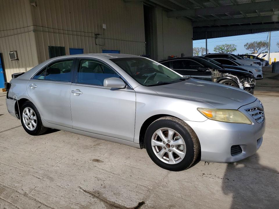 2010 Toyota Camry მანქანა იყიდება აუქციონზე, vin: 4T1BF3EK8AU533173, აუქციონის ნომერი: 52689116