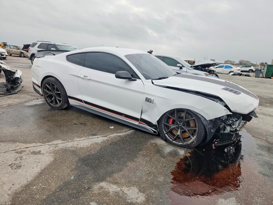 52451026 :رقم المزاد ، 1FA6P8R04M5555765 vin ، 2021 Ford Mustang مزاد بيع